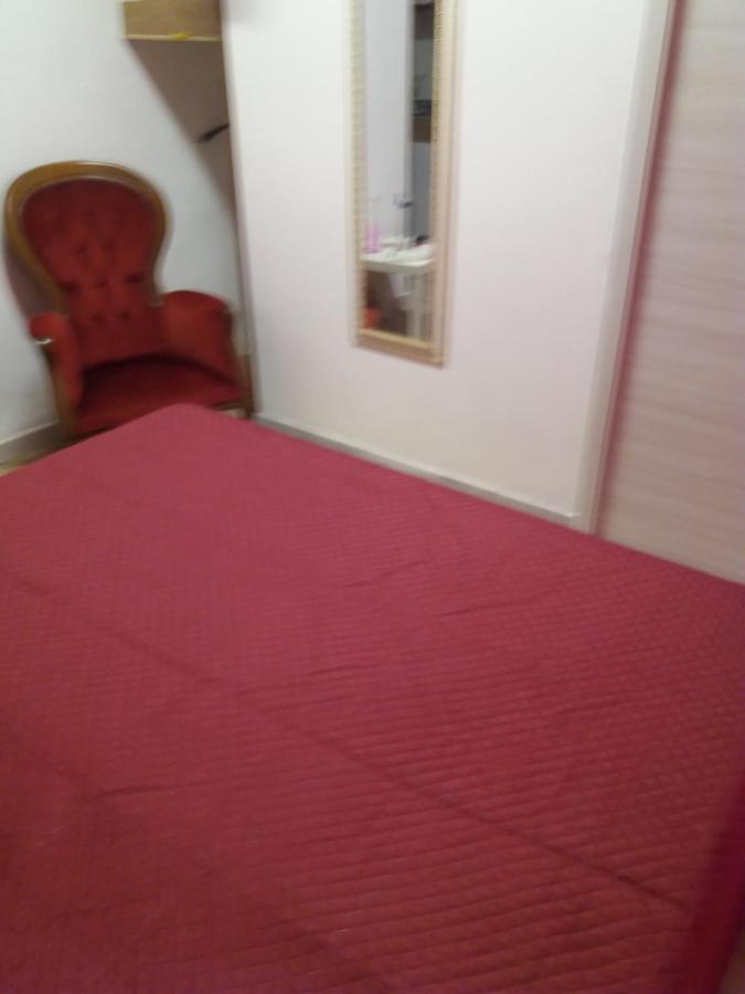 Levante Rooms Scalea Bagian luar foto