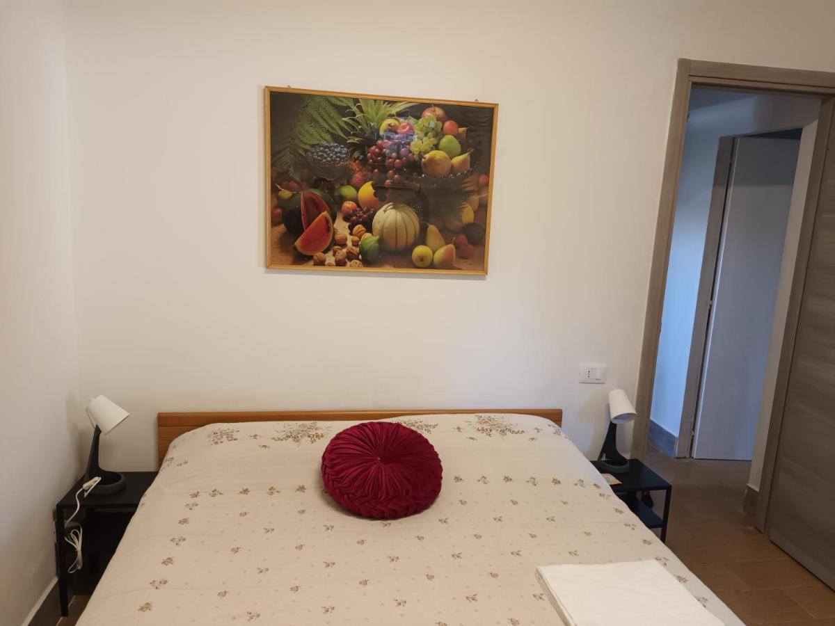 Levante Rooms Scalea Bagian luar foto