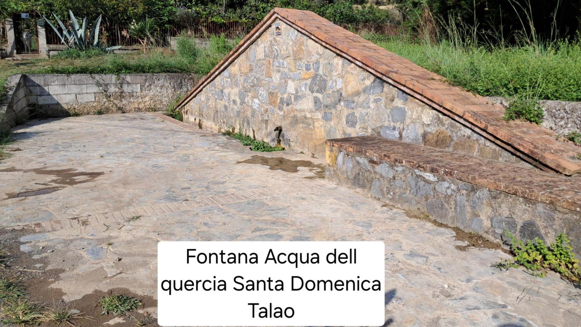 Levante Rooms Scalea Bagian luar foto